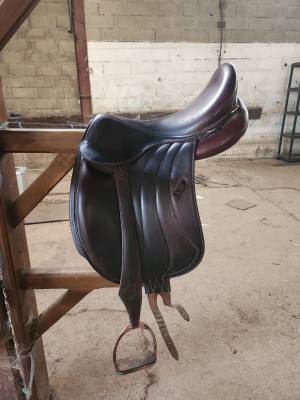 Sella da dressage devoucoux  18