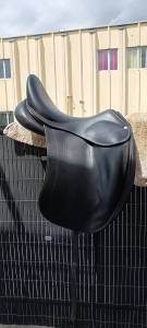 Sella da dressage childeric 17