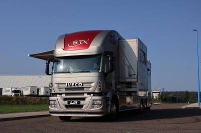 Iveco 26.360 stx - 6 chevaux - pop out xxl