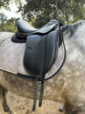 Sella da dressage  waldhausen  17.5