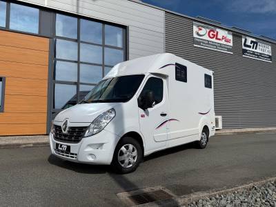 Furgoneta para caballos Barbot POLYVAN D3C 2019 De segunda mano