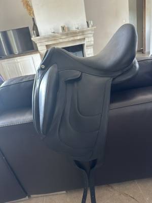 Sella da dressage devoucoux 17