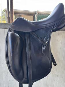 Sella dressage equipe viktoria