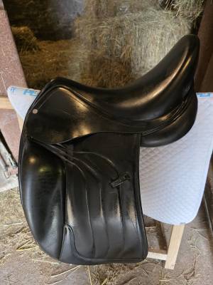 Sella da dressage antarès altair 17.5
