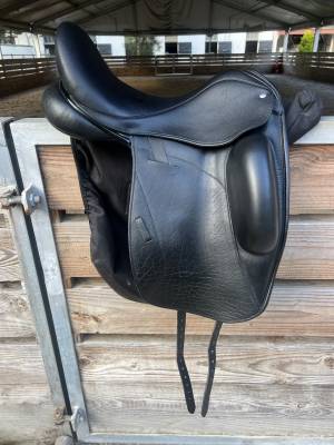 Sella da dressage  custom icon star 17.5