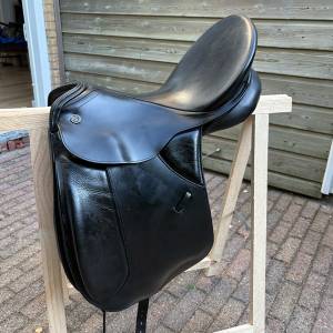 Montura doma clásica kieffer lech profi – 18”