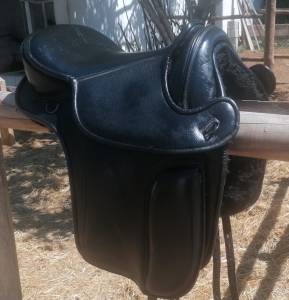 Sella dressage nera barefoot