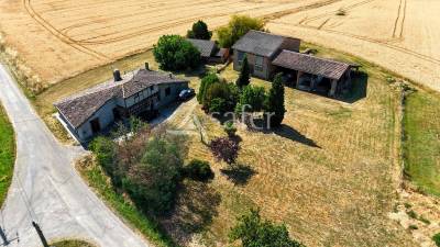 Poultry farm  tarn-et-taronne