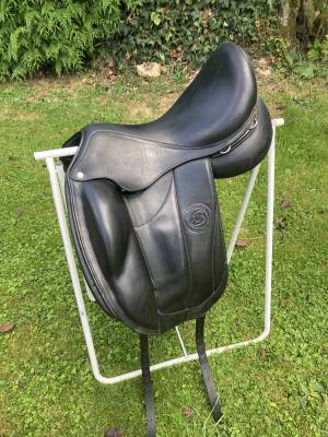 Sella da dressage forestier  17.5