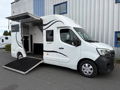 Van per cavalli barbot d5 2020 occasione