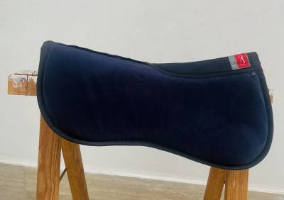 Memory foam saddle pad animo