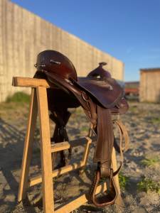 Selle western startrekk deuber shorty taille 3 – rare