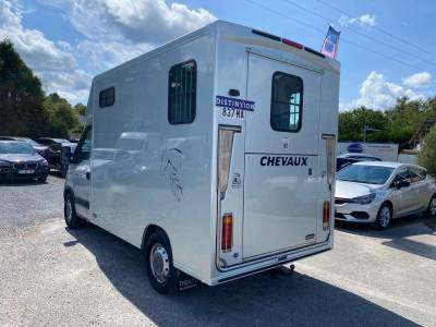 Van per cavalli renault master 2007 occasione