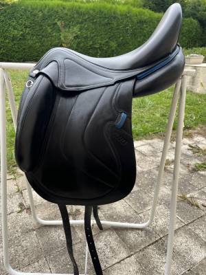 Sella da dressage cwd  17
