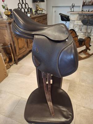 Altra sella ikonic horseball évolution 17.5