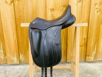 Sella da dressage fairfax  17