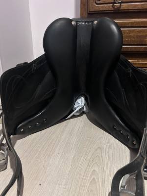 Sella da dressage antarès  16.5