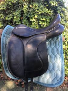 Selle de dressage kingsley 17,5 