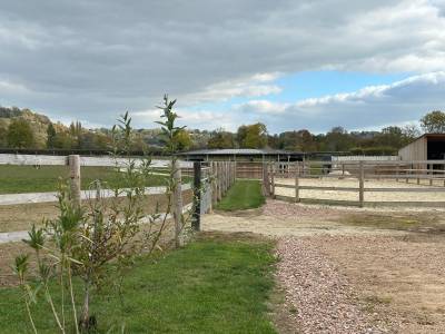 Eigenaren stal koop calvados