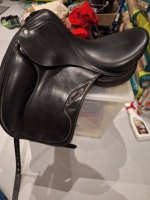 Sella da dressage equipe  18