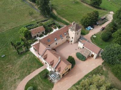 , propriété 23 ha,  cadre paysagé exceptionnel