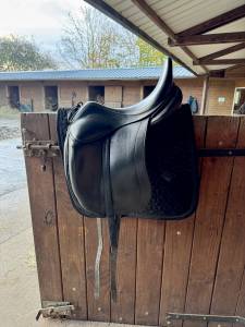 Selle dressage childeric