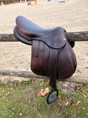 Sella da salto ostacoli forestier  17.5