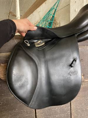 Selle d’obstacle CWD SE02