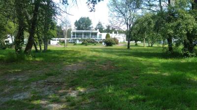 PESSAC SUPERBE CONTEMPORAINE  SUR 55000 M2