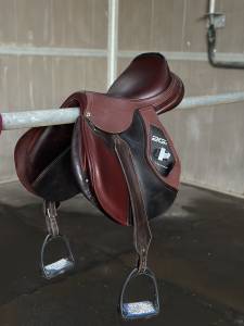 Sella da salto ostacoli cwd  17.5