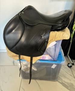 Selle mono-quartier antares 17.5