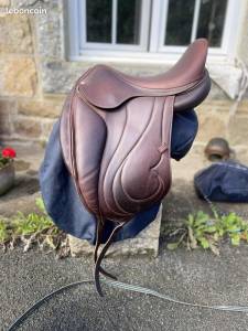 Sella da dressage antarès  17.5