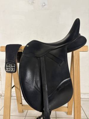 Selle de dressage wintec isabelle werth