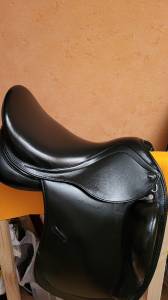 Selle dressage platinium x time rider taille 17