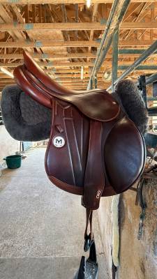 Selle meyer 2024 - 17/4 siège creux - marianne 