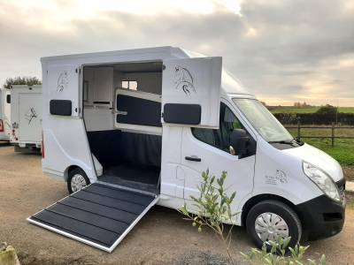 Van per cavalli renault master 2018 occasione
