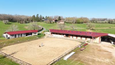 Riding school  dordogne