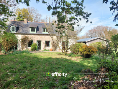  corps de ferme - 144 m² - écurie - carrière - 1.87 ha