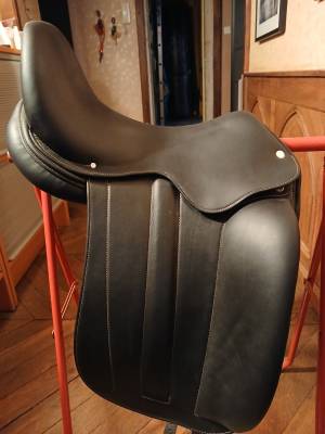 Selle hermès dressage 