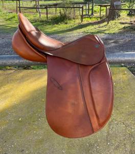 Sella da dressage stubben  18