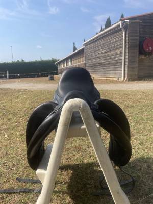 Sella da dressage antarès  17.5