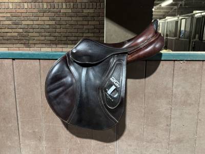 Selle d'obstacle CWD  17.5" - 2013