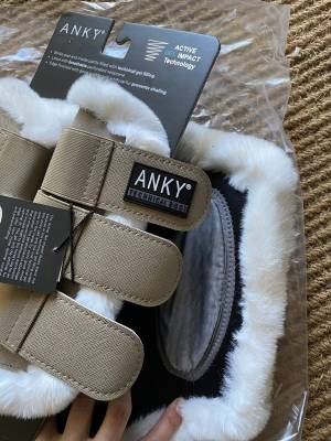 Gu&ecirc;tres ANKY&reg; Active Gel Impact &ndash; Beige, Taille L 