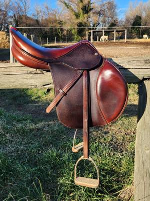 Sella da salto ostacoli equipe  17.5