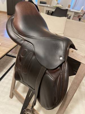 Selle gbs marron 17,5