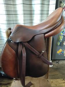 Sella da salto ostacoli  osiris 17