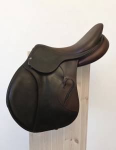 Sella da salto ostacoli antarès  17.5