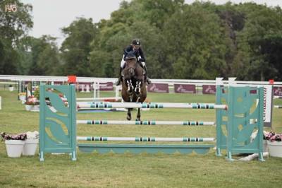 Jument sf épreuves 1m40 et plus 