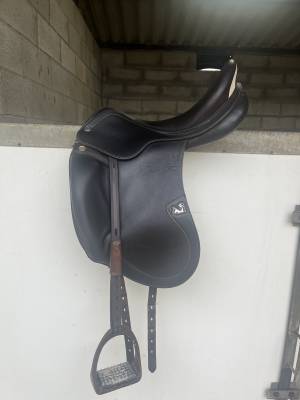 Sella da dressage prestige italia  17