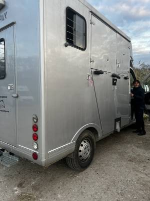 Location camion 2 chevaux 